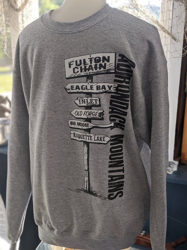 Fulton Chain T-shirt and Hoodie